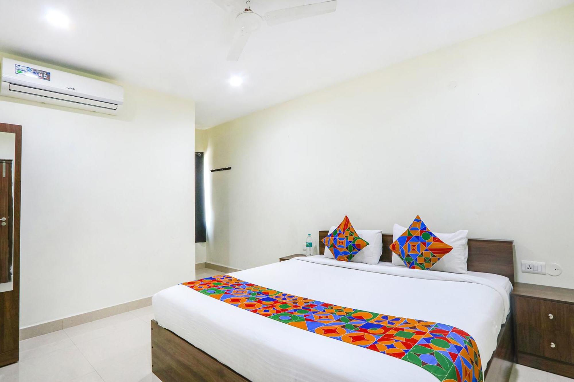 Fabhotel Sk Grand - Nr Hitech Hotel 3*